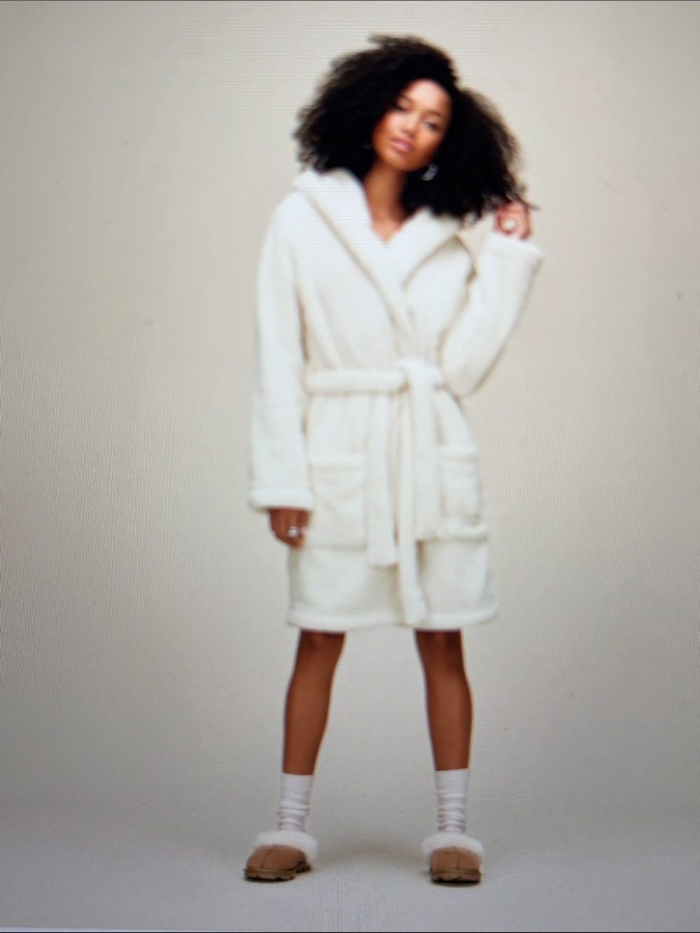 UGG Women’s AARTI. Cream. SZ XS